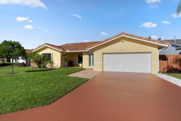 10531 SW 159th Ct, Miami, Florida 33196, image 1
