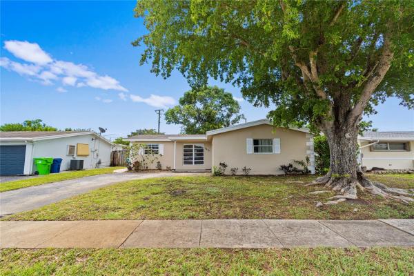 Sunrise Golf Village, 8470 NW 28th St, Sunrise, Florida 33322, image 1