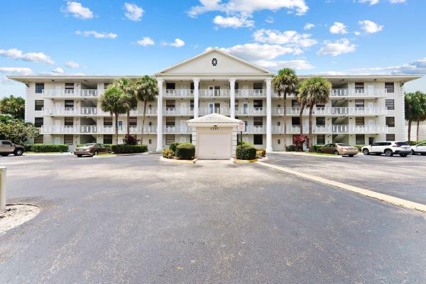 Whitehall 2 Of Pine Island Ridge, 1717 Whitehall Dr #205, Davie, Florida 33324, image 1