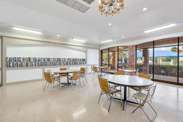 Danians North, 608 NE 2nd St #241, Dania Beach, Florida 33004, image 1