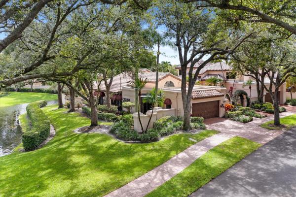 Villa D'Este, 572 Deer Creek Via Genova, Deerfield Beach, Florida 33442, image 1