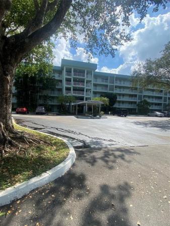Cypress Grove At Palm-Aire, 802 Cypress Grove Ln #408, Pompano Beach, Florida 33069, image 1