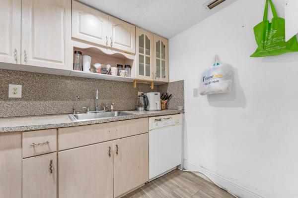 Townhomes Of Oriole, 1105 NW 80th Ter #I, Margate, Florida 33063, image 3