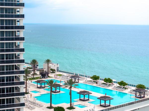 Beach Club 1, 1850 S Ocean Dr #1506, Hallandale Beach, Florida 33009, image 1