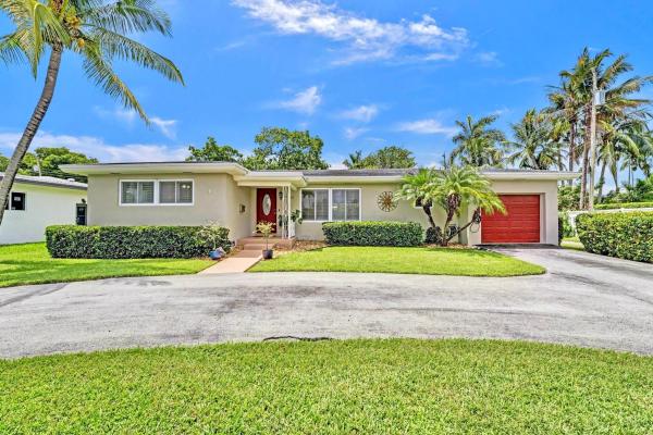Central Golf Of Hollywood, 3232 Van Buren St, Hollywood, Florida 33021, image 1
