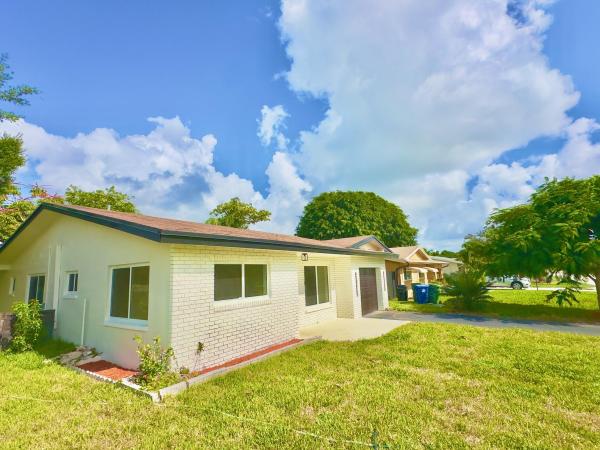 Palm-Aire Village, 6811 NW 32nd Ave, Fort Lauderdale, Florida 33309, image 1