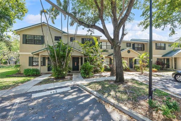 Village Townhouses At Jacaranda, 492 Westree Ln, Plantation, Florida 33324, image 1