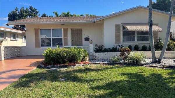 Mainlands Of Tamarac Lakes, 5710 NW 68th Ter, Tamarac, Florida 33321, image 1