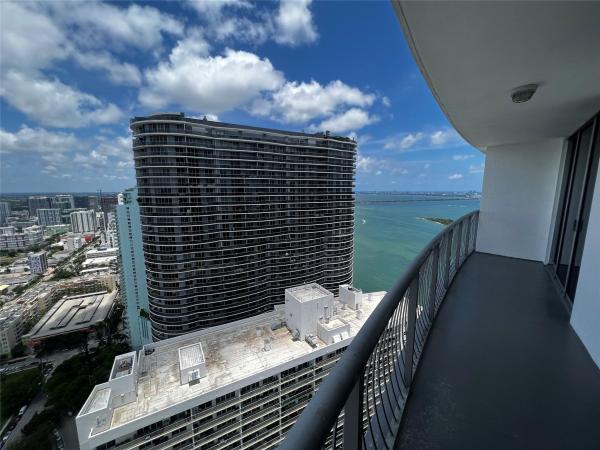 Opera Tower, 1750 N Bayshore Dr 5011, Miami, Florida 33132, image 1