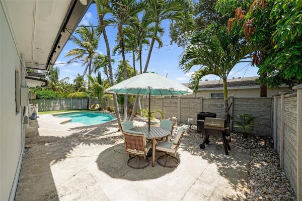 Island View, 1300 SW 9th Ave, Fort Lauderdale, Florida 33315, image 2