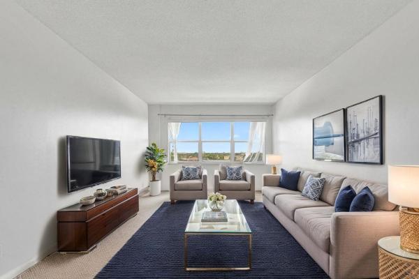 Horizon House, 2555 NE 11th St 804 ##804, Fort Lauderdale, Florida 33304, image 1