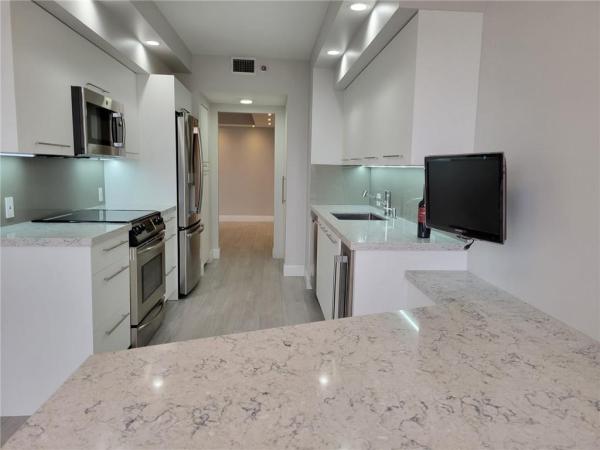Hamptons West, 20281 E Country Club Dr. #503, Aventura, Florida 33180, image 1
