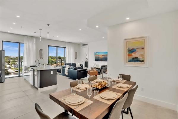 Ocean Wave, 2100 Miami Rd #401, Fort Lauderdale, Florida 33316, image 1
