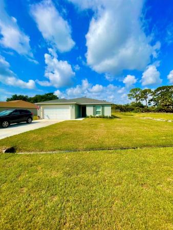 Northport Village, 718 NE Perch Ln, Port St. Lucie, Florida 34983, image 1