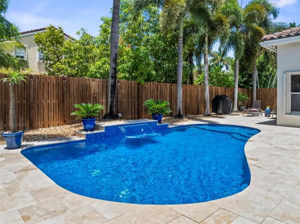 Keystone Lake, 19123 NW 23rd St, Pembroke Pines, Florida 33029, image 1