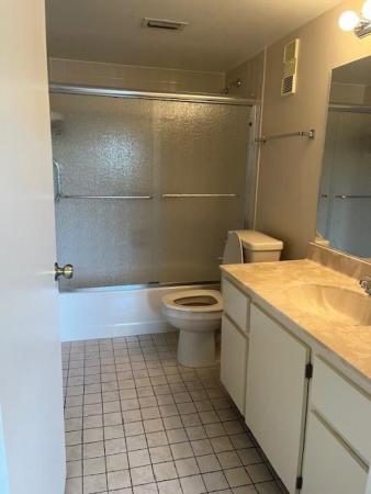 Huntington Lakes 5, 7351 Kinghurst Dr #302, Delray Beach, Florida 33446, image 1