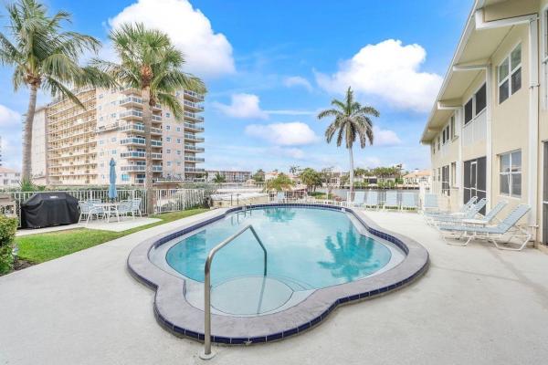 Pieces O'Eight, 1166 Hillsboro Mile #5, Hillsboro Beach, Florida 33062, image 1