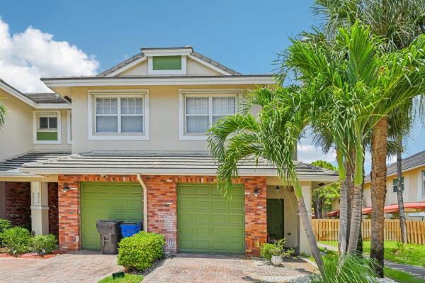 Carriage Homes At Bentley Park, 2921 NW 33rd Ter #2921, Lauderdale Lakes, Florida 33311, image 1
