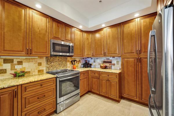 Wilton Station, 2617 NE 14th Ave #307, Wilton Manors, Florida 33334, image 1