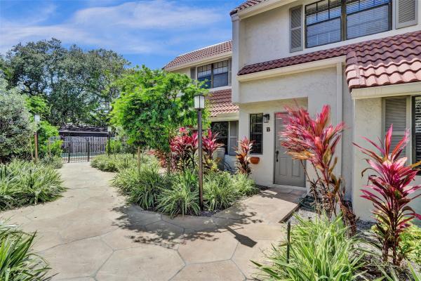Southport Townhomes, 1415 S Miami Rd #B, Fort Lauderdale, Florida 33316, image 1