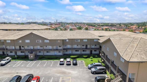 8851 NW 119th St #5105, Hialeah, Florida 33018, image 1