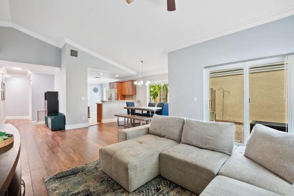 Lake Park, 8951 Lake Park Cir N, Davie, Florida 33328, image 2