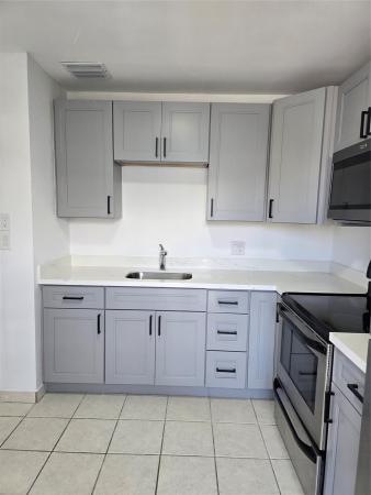 Park South, 4310 NW 12th Ct #204, Lauderhill, Florida 33313, image 2