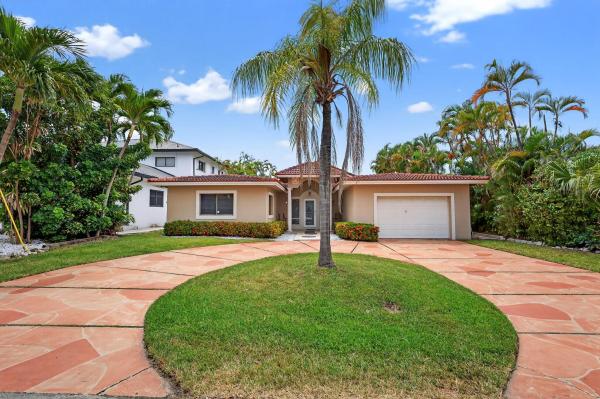 Pompano Beach Park, 317 S Riverside Dr, Pompano Beach, Florida 33062, image 1