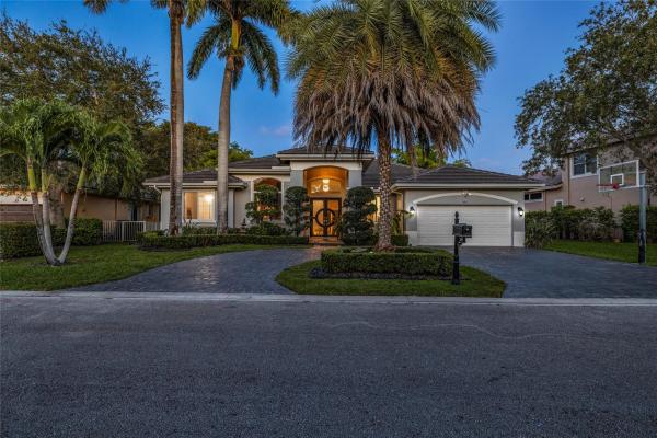 Mariners Cove, 385 NW 118th Ave, Coral Springs, Florida 33071, image 1