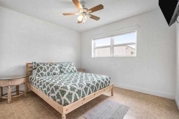 Oak Grove, 3250 SW 12th Ave, Fort Lauderdale, Florida 33315, image 2
