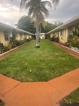 2241 Monroe St #1, Hollywood, Florida 33020, image 1