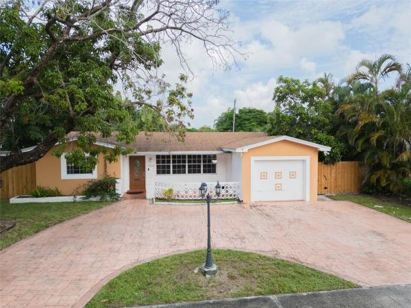 Hollywood Hills, 1910 N 35th Ave, Hollywood, Florida 33021, image 1