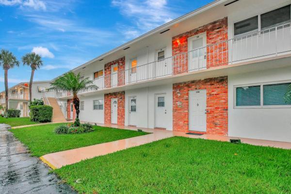 Fairway At Leisureville, 2650 W Golf Blvd #255, Pompano Beach, Florida 33064, image 1