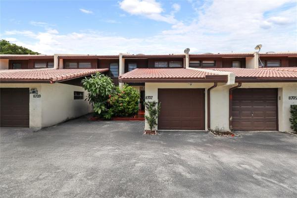 8707 NW 35th St #4, Coral Springs, Florida 33065, image 1