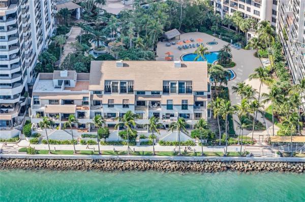 520 Brickell Key Dr A-bh25, Miami, Florida 33131, image 1