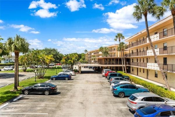 Isle Of Boca Dunes, 9355 SW 8th St #110, Boca Raton, Florida 33428, image 1