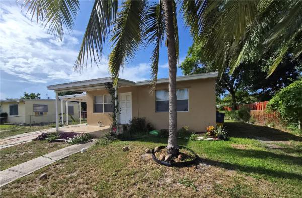 San Castle, 521 Oleander Rd, Lantana, Florida 33462, image 1