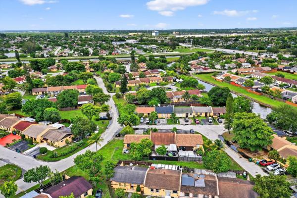 Leslie Estates, 20304 NW 28th Ct, Miami Gardens, Florida 33056, image 2