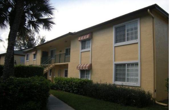 The 9th Green At Crystal Lake, 4000 Crystal Lake Dr #212, Deerfield Beach, Florida 33064, image 1