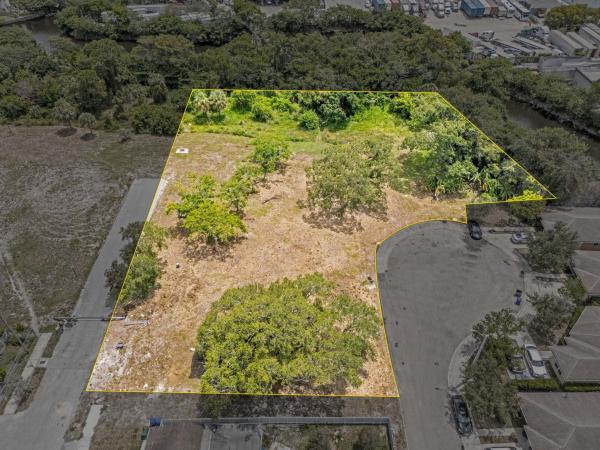 700 Harris Ter, Fort Lauderdale, Florida 33311, image 1