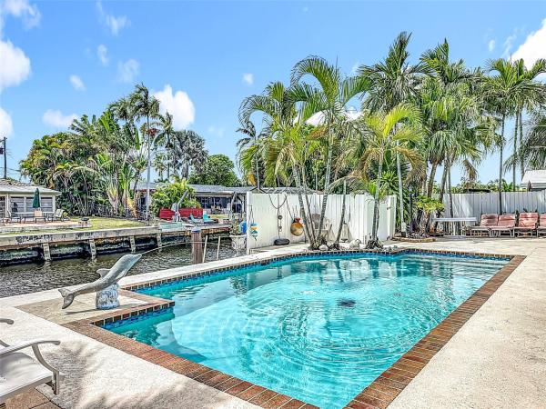 Boulevard Park Isles, 1721 SW 3rd Ave, Pompano Beach, Florida 33060, image 1