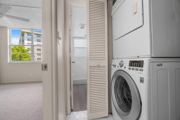 Oaks Lane At Palm-Aire, 605 Oaks Dr #501, Pompano Beach, Florida 33069, image 1