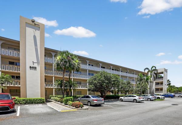 Antigua Village, 2403 Antigua Cir #B2, Coconut Creek, Florida 33066, image 1