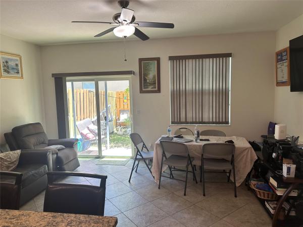 Charleston Commons, 5348 Ellery Ter, West Palm Beach, Florida 33417, image 3