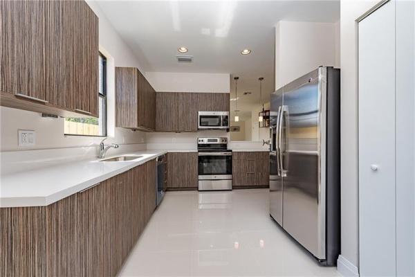South Middle River, 1230 NE 3rd Ave, Fort Lauderdale, Florida 33304, image 1