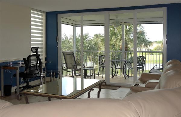 Palm-Aire Country Club 6, 3970 Oaks Clubhouse Dr #402, Pompano Beach, Florida 33069, image 1