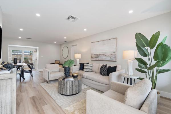 Palm Beach Square, 9361 Bellewood St, Palm Beach Gardens, Florida 33410, image 1