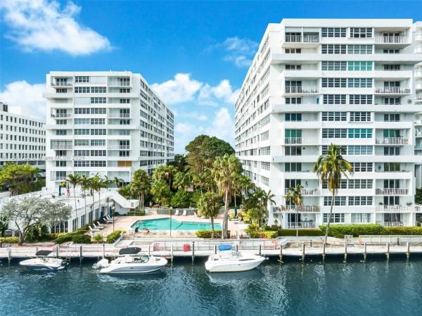 East Point Towers, 1160 N Federal Hwy #1118, Fort Lauderdale, Florida 33304, image 1
