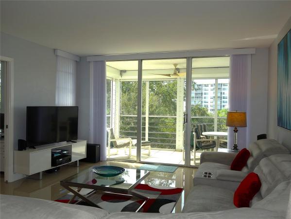 Oaks Lane At Palm-Aire, 545 Oaks Ln #508, Pompano Beach, Florida 33069, image 1