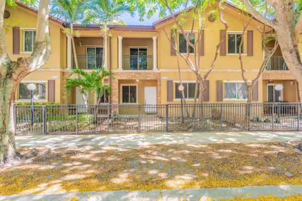 11368 SW 230th Ter, Miami, Florida 33170, image 1